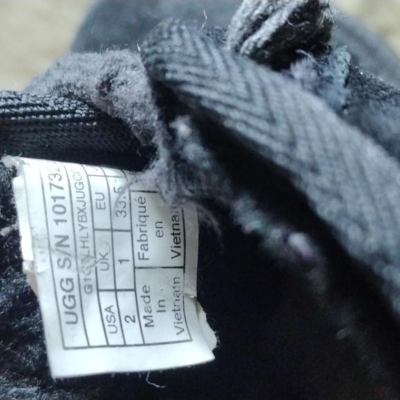 UGG Black Suede Boots Boys Are Girls - Picture 5 of 7